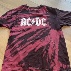 AC/DC band shirt👑